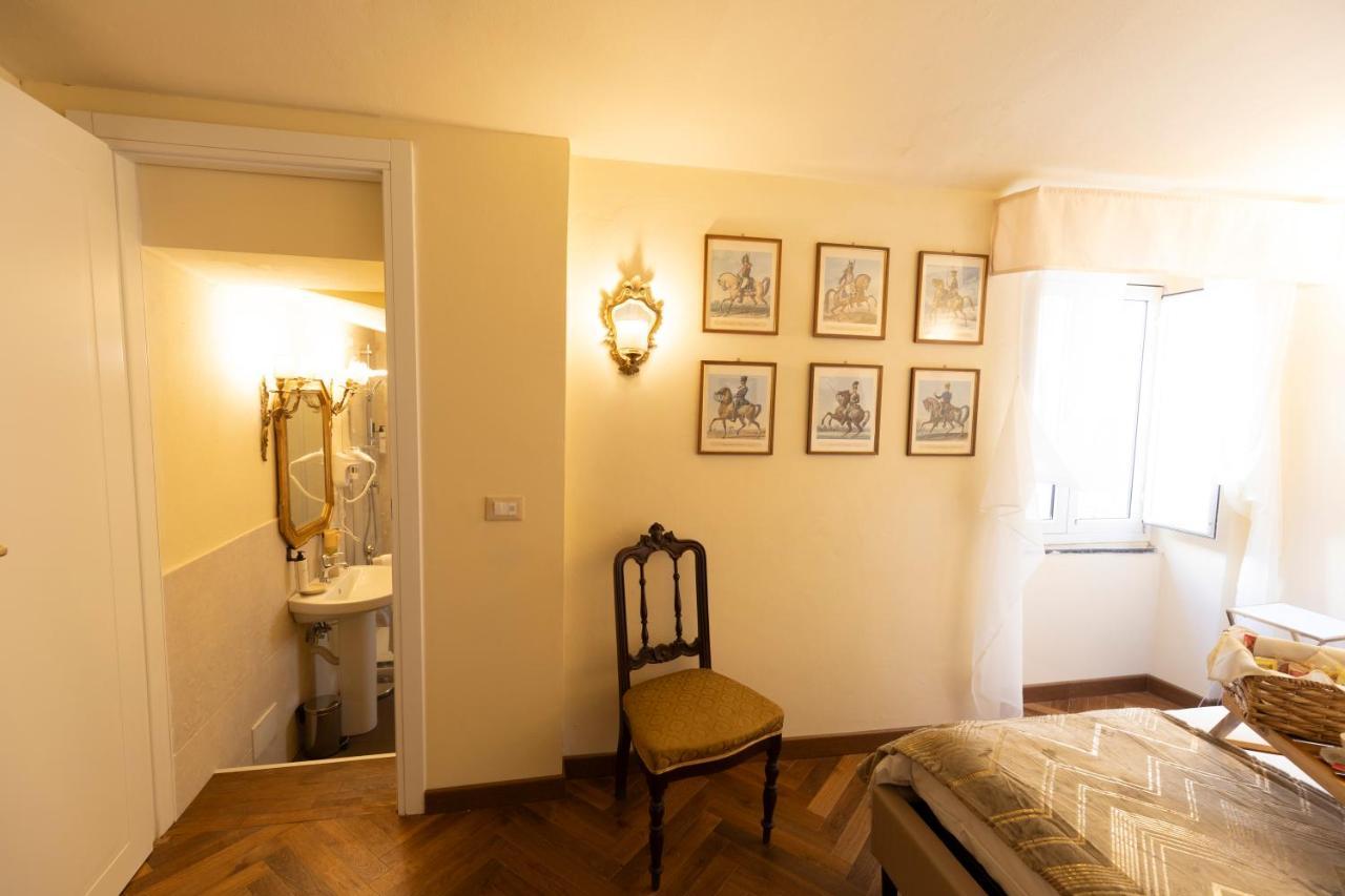 Palazzo Lari Sarzana Hotell Exteriör bild